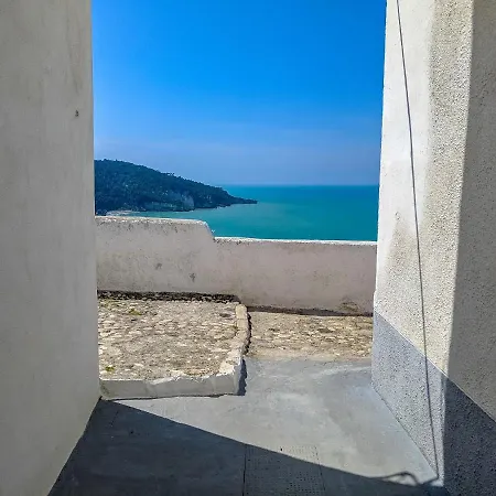 Apartament Casa Le Ripe 39-41 *